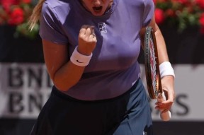  科维托娃迎来五赛季高光表现，利物浦球迷沸腾！-ky直播赛事